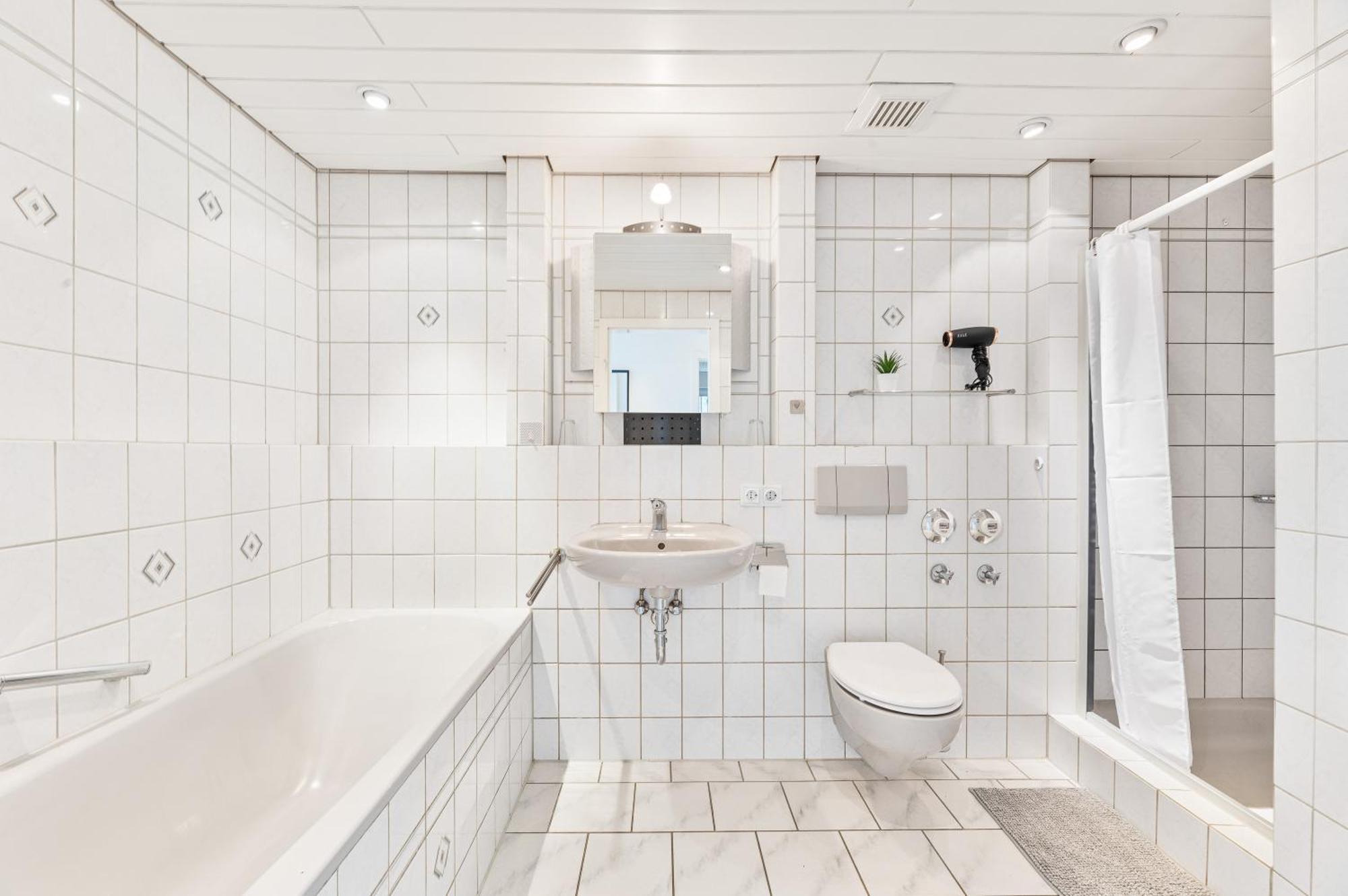 Apartmán Sunshine - 4 Personen Airport Messe Mit Tg-Garage Ostfildern Exteriér fotografie